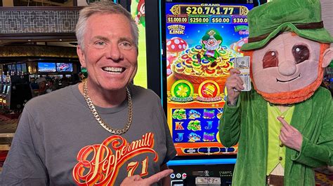 Vegas Matt’s World Premier Of The Charms Full Link Slot .